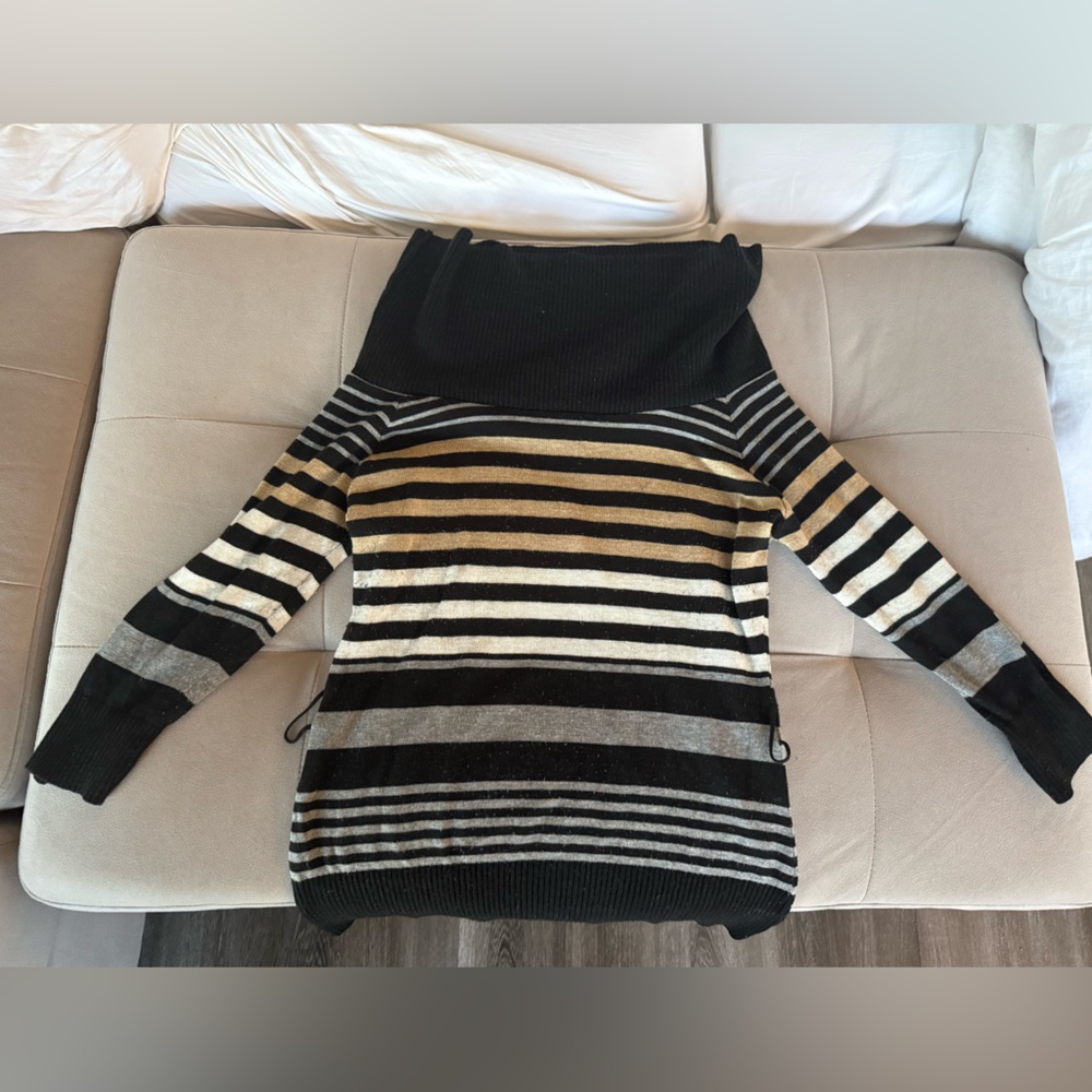 BCX Black and Gray Striped Women's Sweater